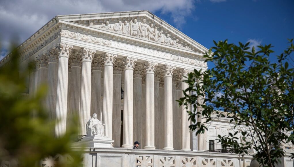 us-supreme-court-irs-data-grab-crypto-accounts.jpg