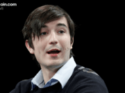 ‘PSA: Tokenization Will Eat Finance,’ Robinhood CEO Posts After Token2049 Panel