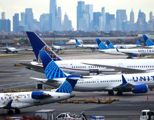 FAA Plan to Cut Flights Might Not Be an Utter Nightmare