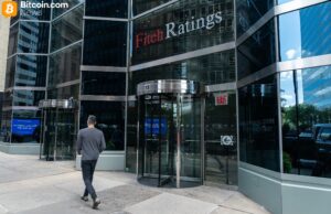 Fitch Warns: US Banks’ Crypto Exposure Threatens Credit Ratings
