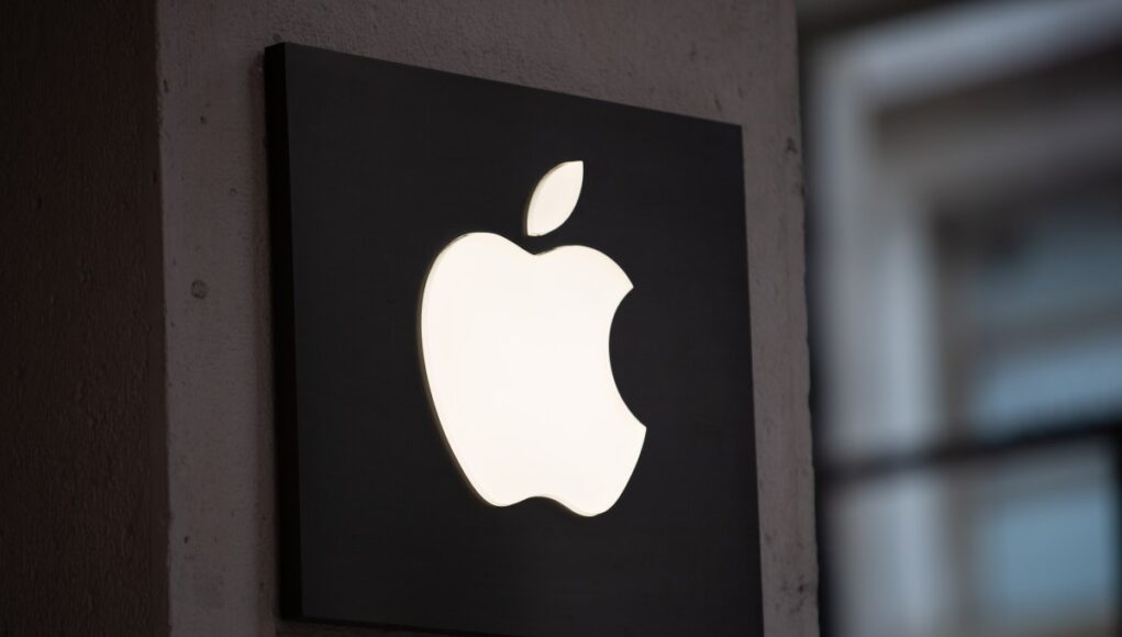 Apple-logo-Getty.jpg
