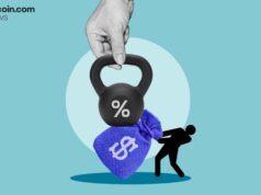 Bitcoin ETFs End 2025 Under Pressure as Outflows Deepen