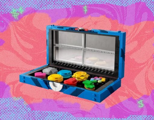 Free Lego Pokémon deal: Kanto Region Badge Collection free with Venusaur, Charizard, and Blastoise set