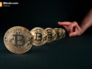 Selling Pressure Intensifies as Bitcoin, Ether ETFs Lose $1 Billion