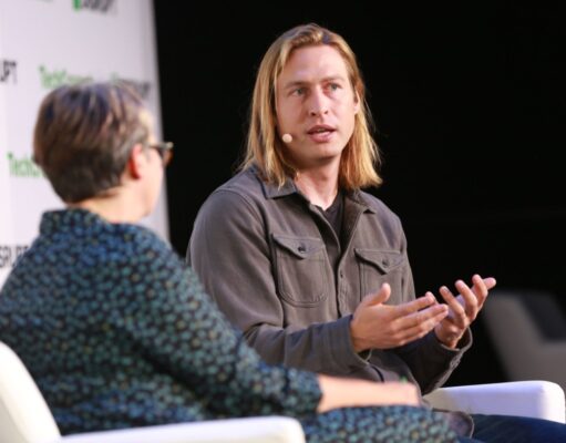 Plaid valued at $8B in employee share sale