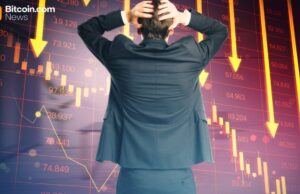 Altcoin Market Cap Slides Below $1T as Trump’s 15% Global Tariff Threat Rattles Investors