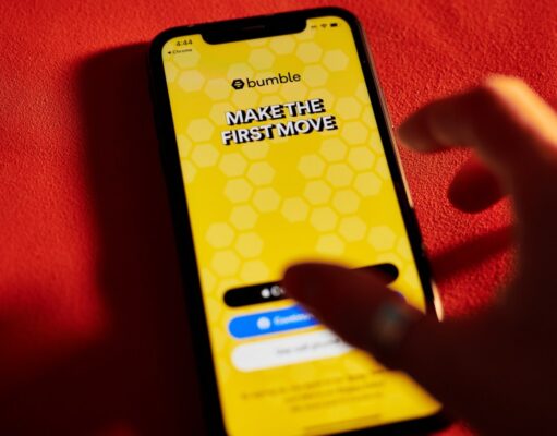 Bumble adds AI-powered photo feedback and profile guidance tools