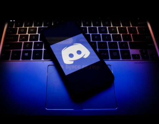 Discord delays global rollout of age verification after backlash