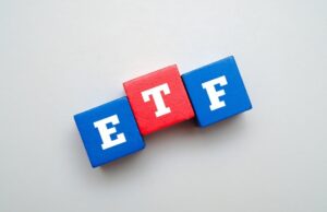 Bitcoin and Ethereum ETFs Bleed for a Seventh Day as Blackrock’s IBIT Sheds $445 Million