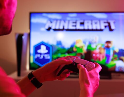 Teens are using $5 WeedHack malware to target Minecraft players