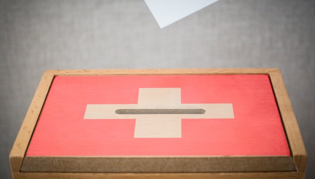 swissballot_nwmk.jpg
