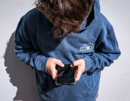 These are the countries moving to ban social media for children
