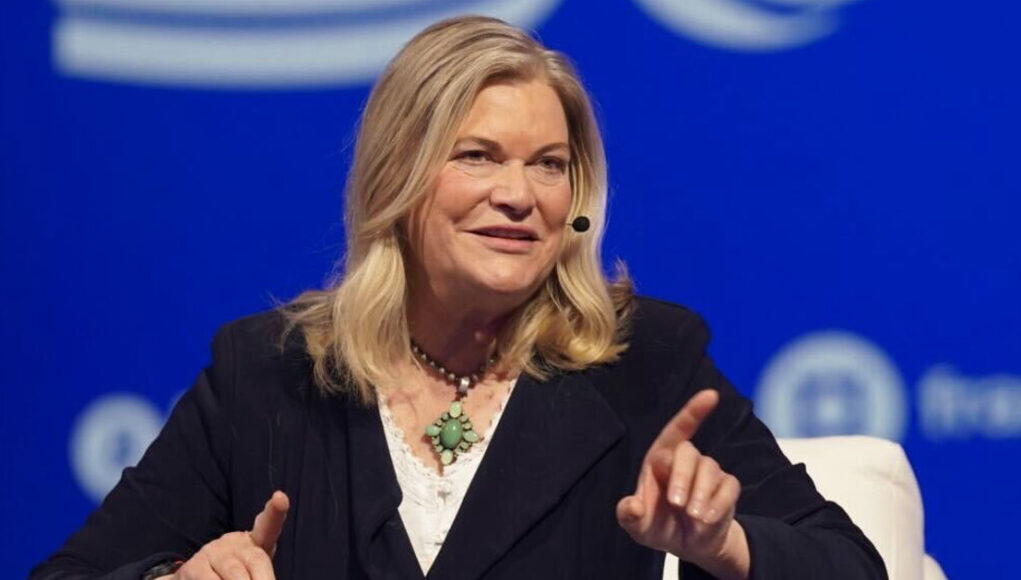 US-Senator-Cynthia-Lummis-Discusses-Bitcoin-Reserve-Stablecoin-Legislation-and-Market-Structure-Bill.jpeg