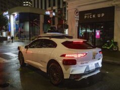 Waymo cars stalled during July 4 San Francisco gridlock