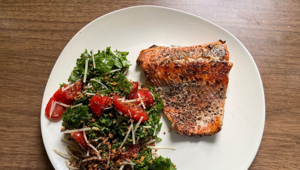 Salmon-and-kale-salad-SOURCE-Matthew-Korfhage.jpg