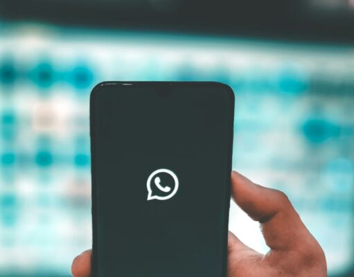 WhatsApp Begins Limited Test of AI Scam Alerts for Unknown Senders