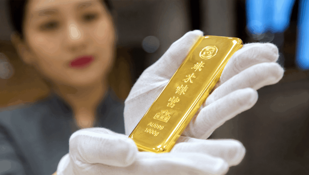 gold-hits-2-month-high-above-4400-as-china-keeps-hoarding.png