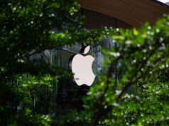 The man who built Apple’s stores doesn’t buy Silicon Valley’s bet on AI shopping