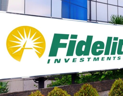 Fidelity Drives $433M Bitcoin ETF Surge as Bitcoin’s Price Tops $80K