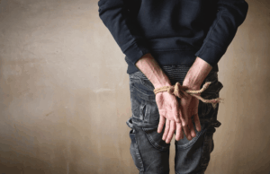 Four Armed Men Tie up Family in French Crypto Home Invasion – Bitcoin News