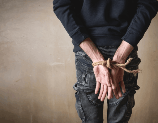 Four Armed Men Tie up Family in French Crypto Home Invasion – Bitcoin News